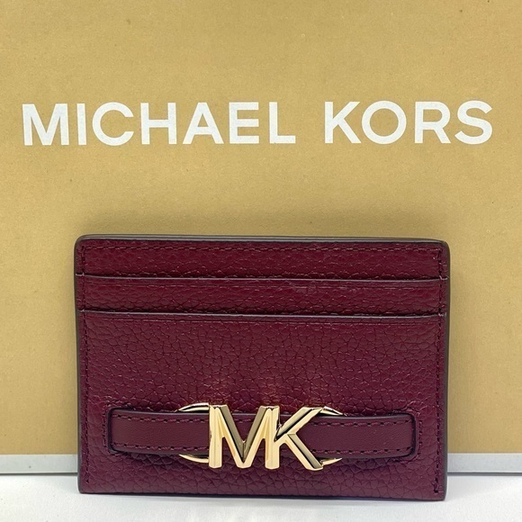 Michael Kors Handbags - MICHAEL KORS Reed Card Holder Case Wallet